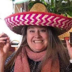 Meet your Posher, Dawn